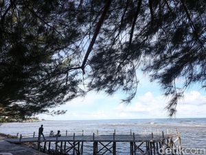 Pantai Piwang, Tempat Asik Menghabiskan Sore di Natuna