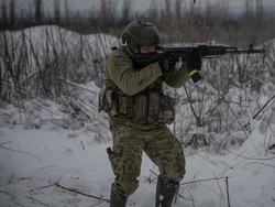 Pemerintah AS Kehabisan Uang untuk Bantu Ukraina?