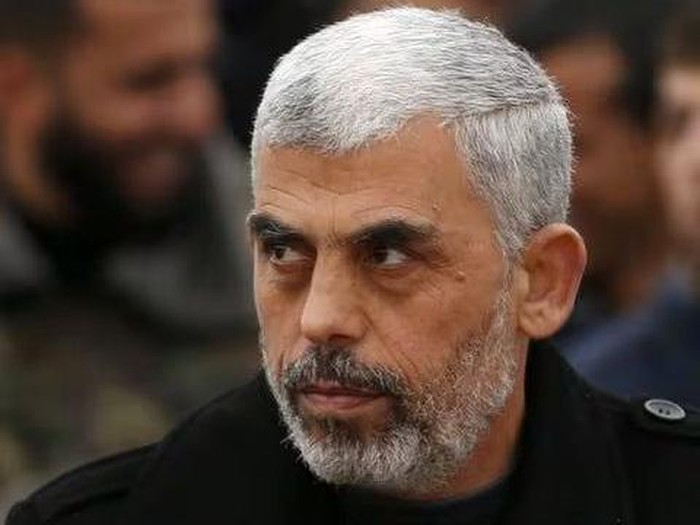 Hamas leader Yehya Al-Sinwar attends a rally in Khan Younis in the southern Gaza Strip January 7, 2016. REUTERS/Mohammed Salem/File Photo Acquire Licensing Rights