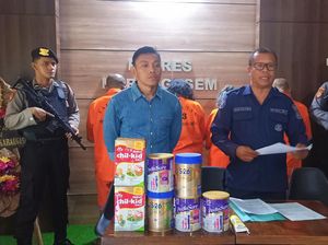 Polisi Tangkap Komplotan Pencuri Susu Kaleng, Modus Jepit di Paha