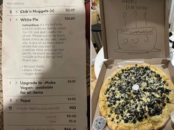 Restoran Ini Wujudkan Permintaan Pembeli yang Ulang Tahun Lewat Makanan