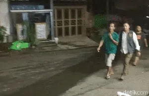 4 Fakta Viral Ayah Aniaya Anak di Sukabumi hingga Korban Menjerit 4 Fakta Viral Ayah Aniaya Anak di Sukabumi hingga Korban Menjerit