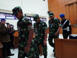 Pembunuh Imam Masykur Lolos Vonis Mati tapi Dipecat dari TNI Pembunuh Imam Masykur Lolos Vonis Mati tapi Dipecat dari TNI