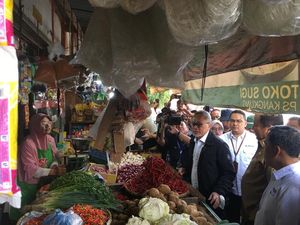 Zulhas Sebut Bapok di Lampung Ada yang Lebih Murah dari Jakarta