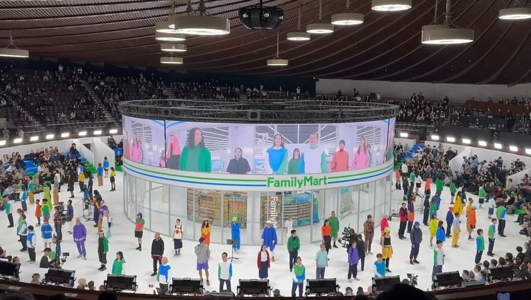 Convenience Wear FamilyMart