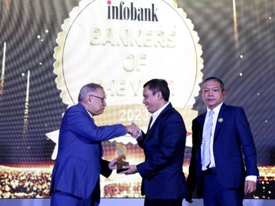 Dirut Bank BTN Sabet Banker of The Year 2023