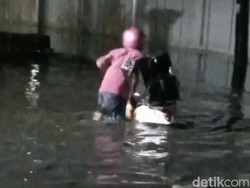 Diguyur Hujan 2 Jam, Dua Desa di Driyorejo Gresik Terendam Banjir