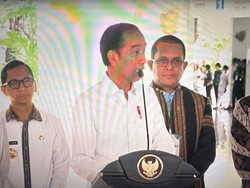 Jokowi Resmikan RS Terbesar di Indonesia Timur: Tidak Usah Jauh-jauh ke DKI