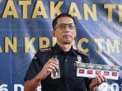 Produk Tekstil hingga Rokok Ilegal Senilai Rp1,4 Miliar di Bandung Dimusnahkan