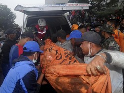 Beda Data SAR Padang-Kapolda Sumbar soal Jumlah Pendaki Gunung Marapi Tewas