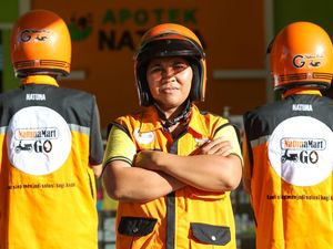 Kisah Juliana, Satu-satunya Driver Ojol Lokal Perempuan di Natuna Kisah Juliana, Satu-satunya Driver Ojol Lokal Perempuan di Natuna