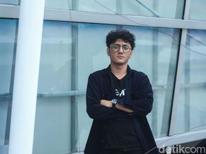 Sisi Tergelap Surga, 18 Cerita Masyarakat Marjinal Jakarta