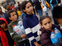 Potret Miris Warga Gaza Hadapi Musim Dingin di Kamp Pengungsian