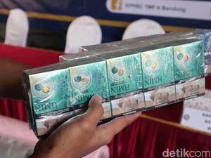 PDB Rp 103 Triliun Bisa Menguap Gegara Pengetatan Aturan Rokok PDB Rp 103 Triliun Bisa Menguap Gegara Pengetatan Aturan Rokok