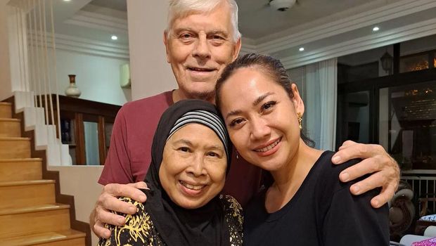 Rumah Orangtua Alm Ashraf di Malaysia
