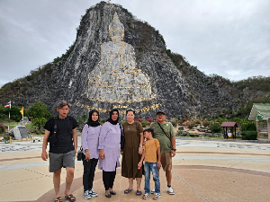 Tooriz Indonesia Tawarkan Wisata Istimewa Lewat Keindahan Bangkok