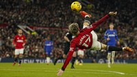 Bermain di Old Trafford, Kamis (7/12/2023) dini hari WIB, Manchester United menekan sejak awal.