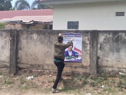 Langgar Titik Kampanye, Poster Caleg Eks Wagub Sumsel Diturunkan