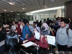 Potret Antusias Penonton Hadiri #DemiIndonesia Cerdas Memilih
