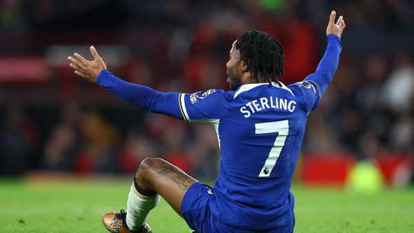 Raheem Sterling Vs MU: 25 Laga 0 Gol
