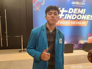 Antusiasme Mahasiswa Hadiri #DemiIndonesia Cerdas Memilih Antusiasme Mahasiswa Hadiri #DemiIndonesia Cerdas Memilih