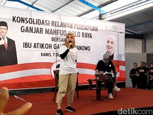 Bertemu Relawan di Karanganyar, Atikoh Dorong Perempuan Bisa Mandiri