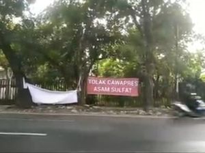 Bawaslu Sumut Belum Terima Laporan soal Spanduk Tolak Cawapres Asam Sulfat Bawaslu Sumut Belum Terima Laporan soal Spanduk Tolak Cawapres Asam Sulfat