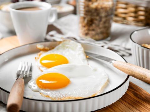 3 Pantangan Memakan Buah Semangka yang Penting Diketahui