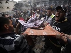 Tak Hanya Makanan, Saat Meninggal pun Warga Gaza Kesulitan Dapat Kain Kafan