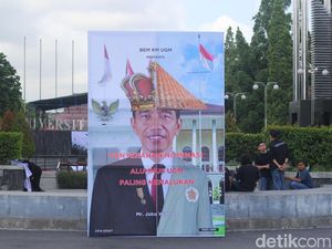 BEM KM UGM Beri Jokowi Gelar Alumnus Memalukan, Warek Ingatkan soal Etika