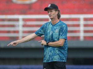 Borneo FC Pecat Pieter Huistra, Pelatih Spanyol Datang