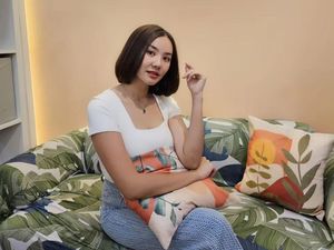 Cleopatra Djapri Ambil Hikmah Usai Heboh Cari ART dengan Gaji Rp 1,7 Juta Cleopatra Djapri Ambil Hikmah Usai Heboh Cari ART dengan Gaji Rp 1,7 Juta