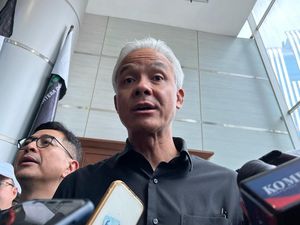Ganjar: Bangsa Ini Didirikan oleh Para Pahlawan Ganjar: Bangsa Ini Didirikan oleh Para Pahlawan