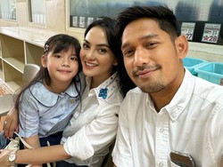 Ibnu Jamil-Ririn Ekawati Terpukau Bakat Nyanyi Putrinya saat Tampil dalam Konser