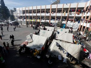 Israel Makin Brutal, Warga Gaza Mengungsi ke Bangunan Sekolah di Rafah