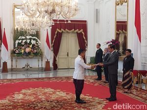 Jokowi Terima Surat Kepercayaan Dubes Denmark hingga Dubes Kanada