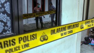 TKP 4 Anak Tewas Dibunuh Ayahnya di Jaksel Dipasangi Garis Polisi