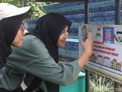 Keseruan Wargi Bandung Berlomba Jawab Kuis di Bandung Treasure Hunt