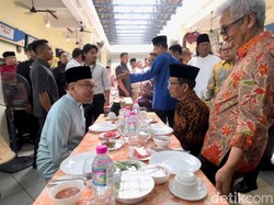 Mahfud Makan Siang Bareng PM Malaysia Anwar Ibrahim