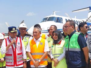 Menhub Targetkan Bandara Dhoho di Kediri Operasional Januari 2024 Menhub Targetkan Bandara Dhoho di Kediri Operasional Januari 2024