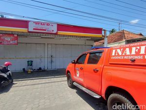Maling Obrak-abrik Minimarket di Panjatan Kulon Progo, Brankas-Rokok Raib Maling Obrak-abrik Minimarket di Panjatan Kulon Progo, Brankas-Rokok Raib