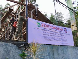 Tak Kantongi Izin, Pembangunan Pasar Songgoriti Disetop Satpol PP Malang Tak Kantongi Izin, Pembangunan Pasar Songgoriti Disetop Satpol PP Malang