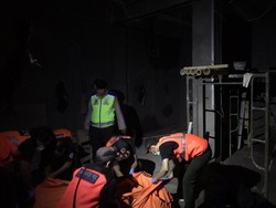 Diduga Tersetrum Listrik, Buruh Bangunan Tewas Pegang HP yang Sedang Dicas