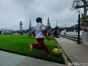 Wajah Baru Alun-alun Lembang Usai Dipugar dengan Anggaran Rp 6 M Wajah Baru Alun-alun Lembang Usai Dipugar dengan Anggaran Rp 6 M