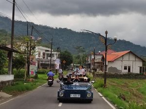 Tarif Wisata Keliling Borobudur Naik VW Kuno, Bisa Bayar Pakai QRIS Tarif Wisata Keliling Borobudur Naik VW Kuno, Bisa Bayar Pakai QRIS