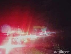 Poros Bone-Maros Macet Parah 4 Km di Tompo Ladang Sebelum Camba Malam Ini