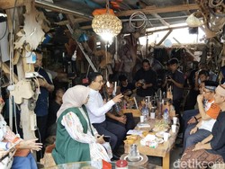 Kunjungi Tanah Kelahiran, Anies Dicurhati Masalah di Gunung Ciremai