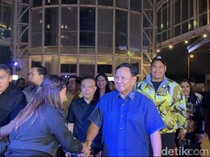 Ditemani Menpora, Prabowo Nobar Film Indonesia Dari Timur