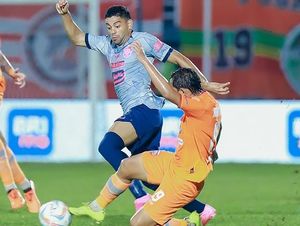 PSIS Kebobolan 2 Gol, Gilbert Agius Akui Borneo FC Lawan Sulit PSIS Kebobolan 2 Gol, Gilbert Agius Akui Borneo FC Lawan Sulit