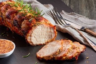 Ilustrasi babi guling untuk Natal di Argentina. (iStock)